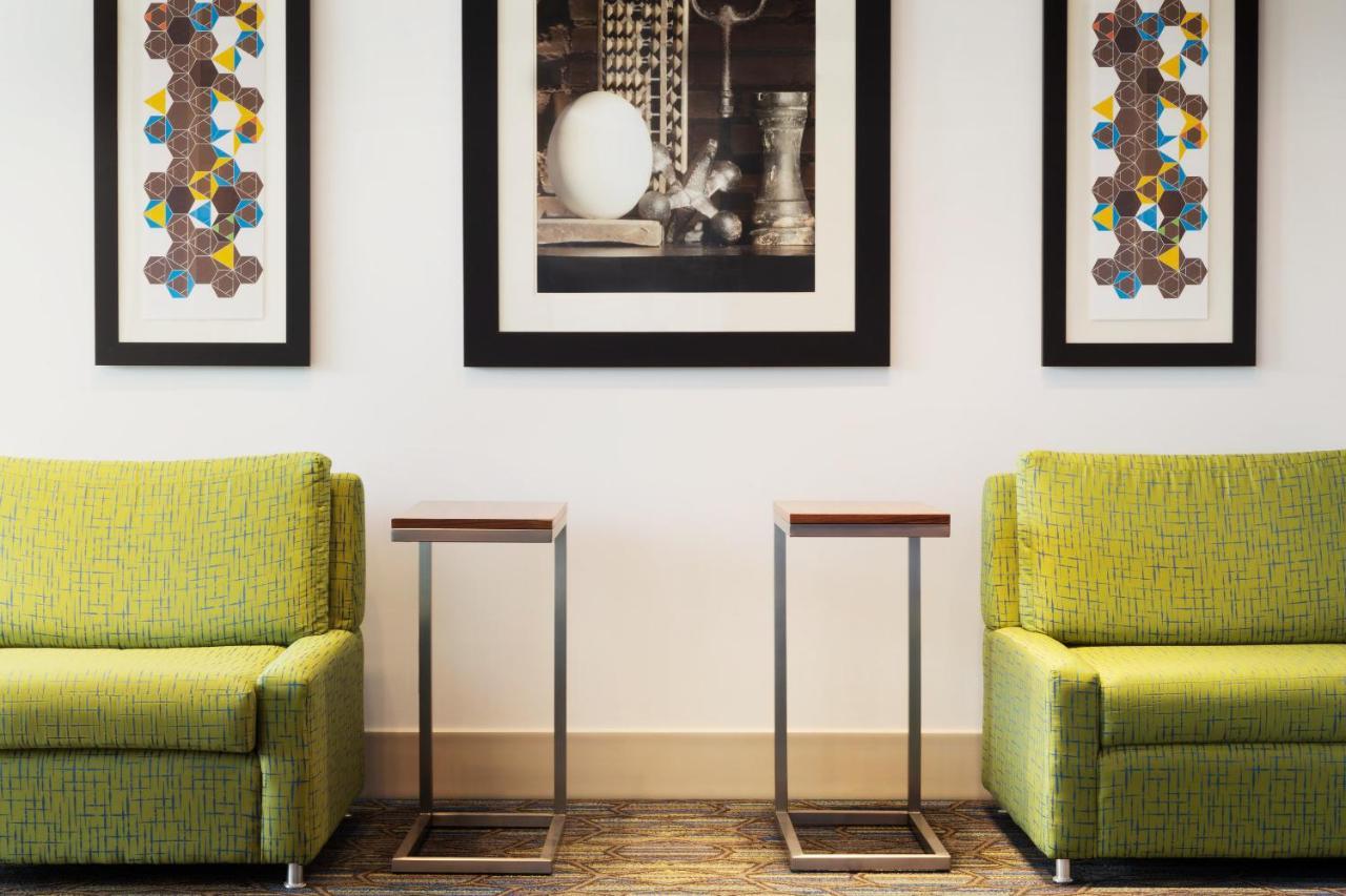 Holiday Inn Express Brooklyn - Kings Hwy, An Ihg Hotel New York Eksteriør billede